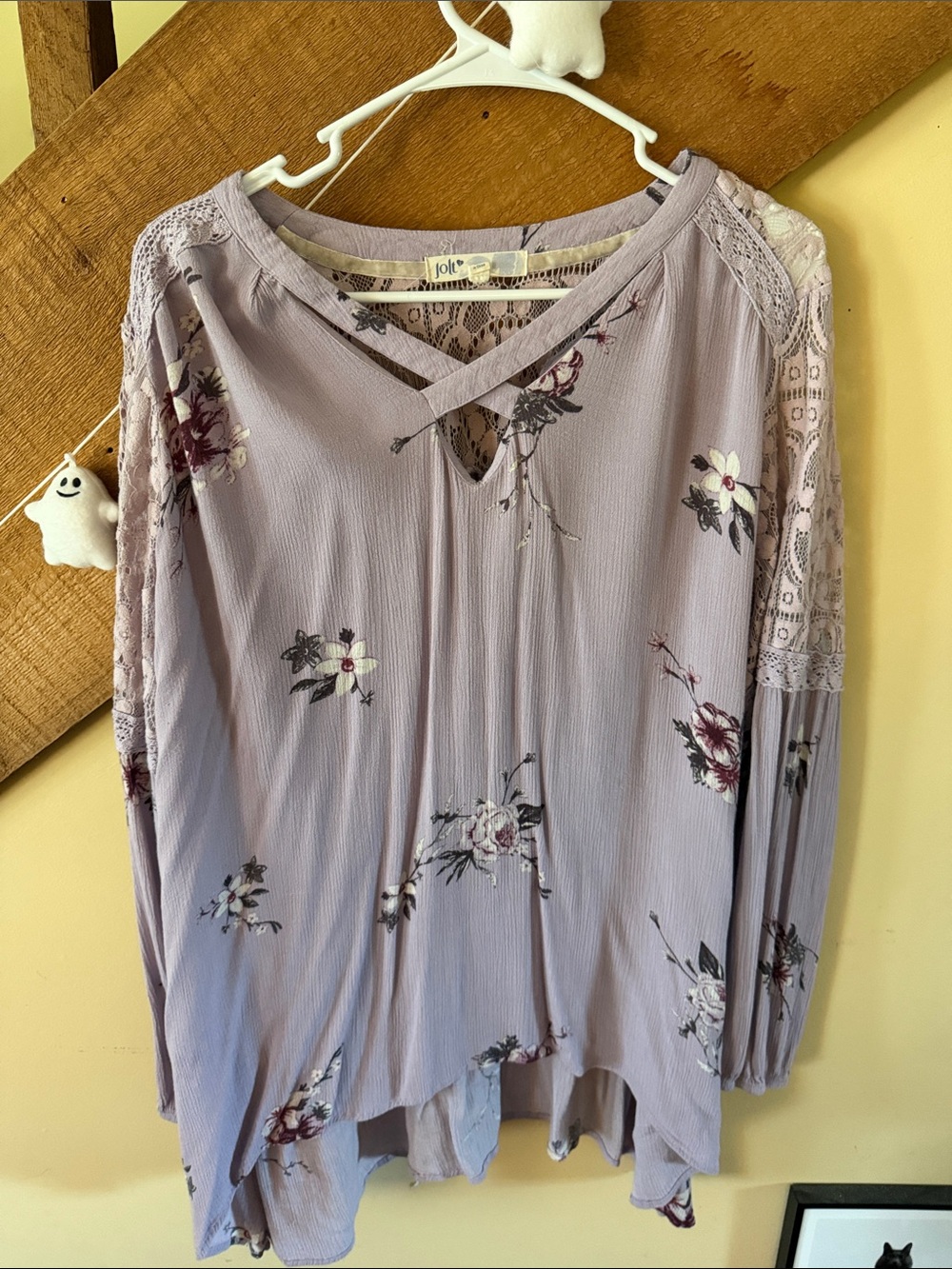 Lace Yoke Floral Long-Sleeve Top - Lavender